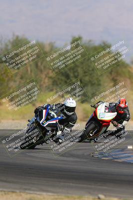 media/Nov-11-2023-SoCal Trackdays (Sat) [[efd63766ff]]/Turn 2 Set 2 (1145am)/